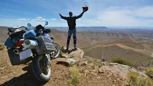 Cómo cuidar el cuerpo en viajes largos en moto