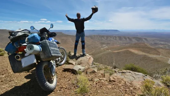 Cómo cuidar el cuerpo en viajes largos en moto
